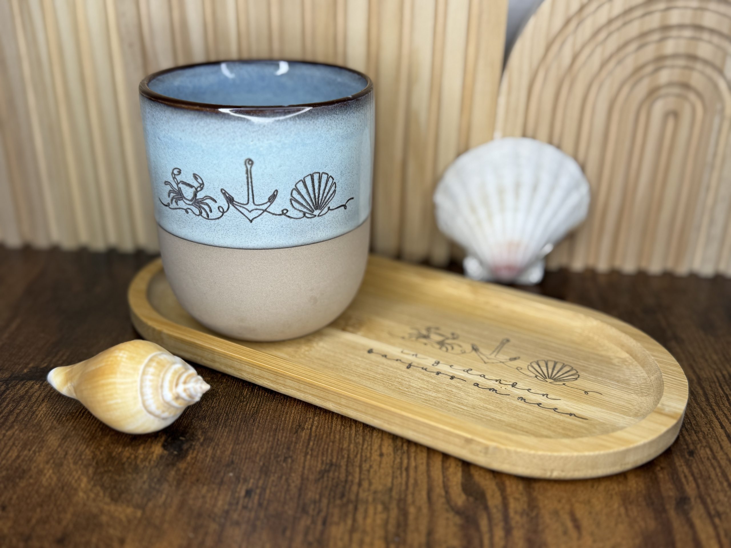 Tassen mit Tablett – Bild 4