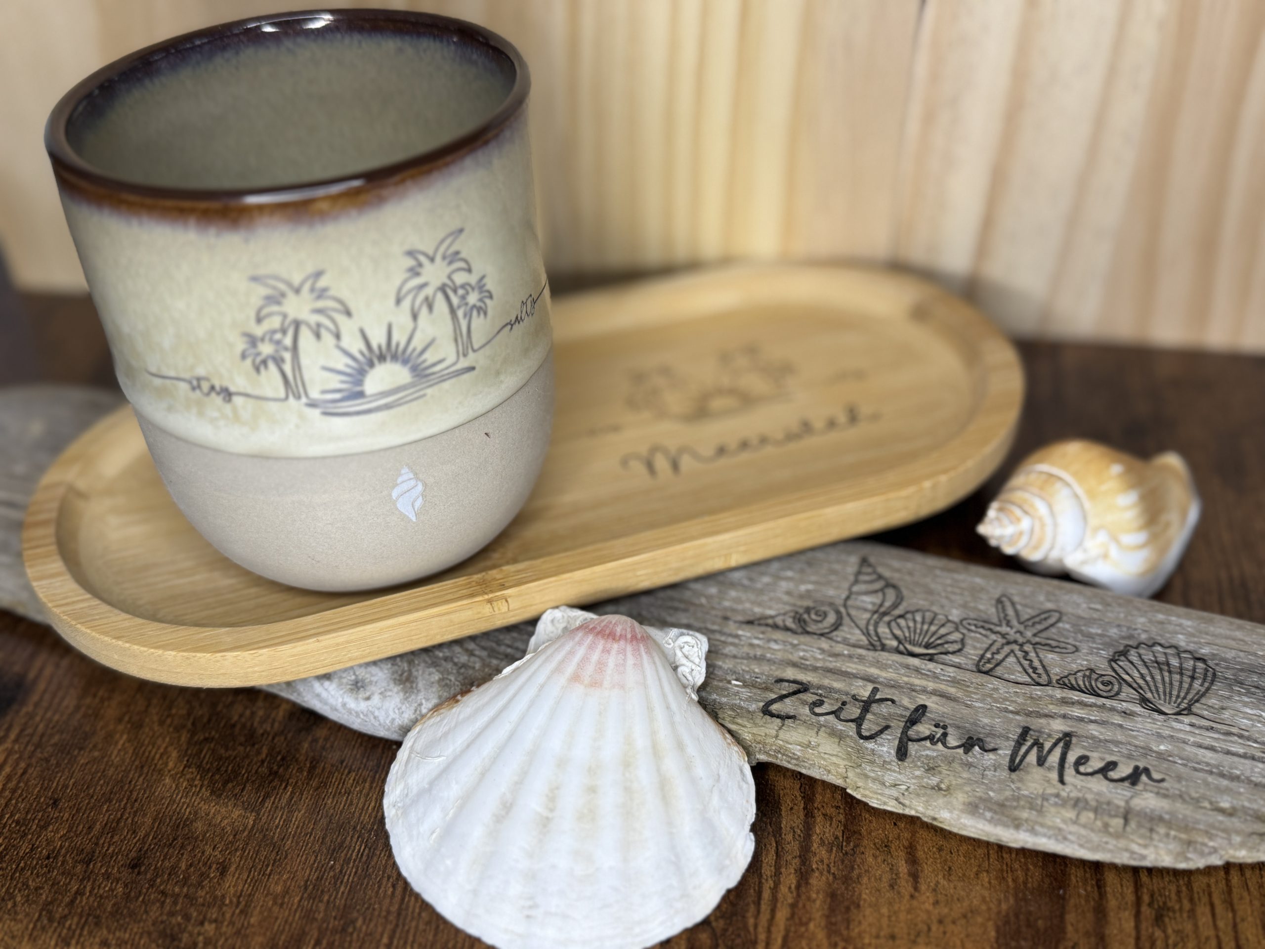 Tassen mit Tablett – Bild 3